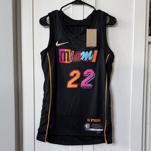 Nike NBA Miami Heat City Edition Butler 22 Jersey Black NWT Sz Small